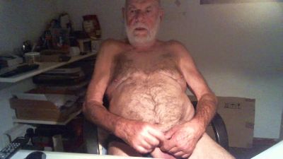 Seniorhengst webcam cam4 model stream image