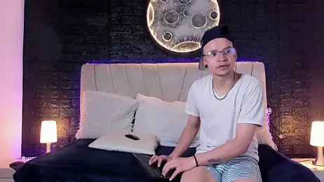 _engel_and_dimy_ webcam model stream image