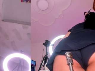 zoe-backer webcam model stream image