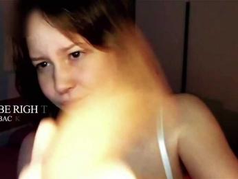 -sweetdreamss- webcam model stream image