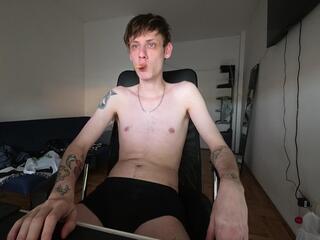 Nikola Stefanovic webcam model stream image