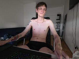 Nikola Stefanovic webcam model stream image