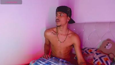 angel_foxc_ webcam cam4 model stream image