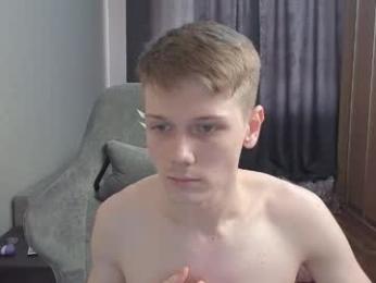 olvr_zoolander webcam model stream image