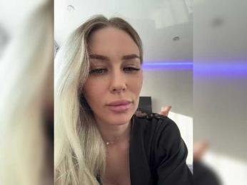 -Estonia- webcam bongacams model stream image