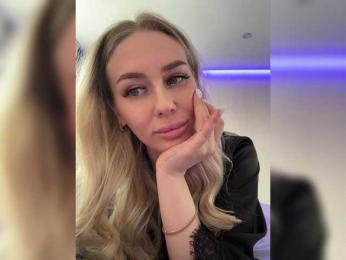 -Estonia- webcam bongacams model stream image