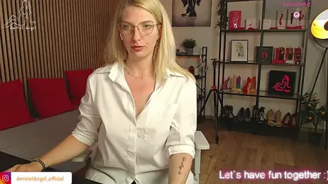 Amitiel_Angel webcam model stream image