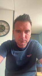 super_jongen webcam model stream image