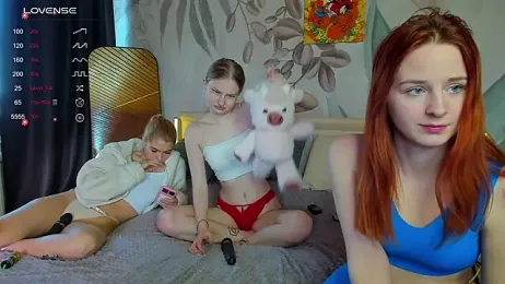 Tea_white webcam model stream image