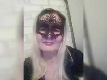 TatKotik webcam model stream image