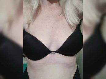 TatKotik webcam model stream image