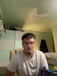 gorka_dom webcam model stream image