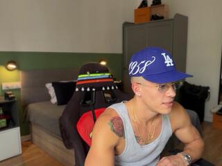 Duncan Collins webcam flirt4free model stream image