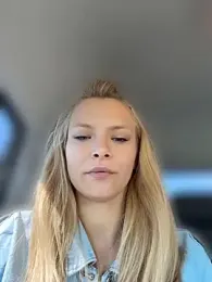 AnastasiaAniess webcam model stream image