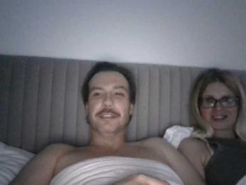 MokoMila webcam model stream image