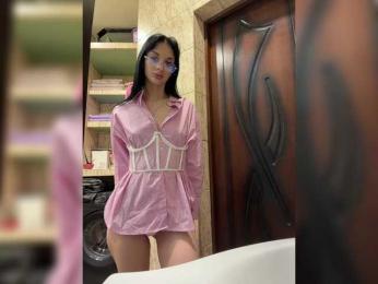 Elizamyyr webcam bongacams model stream image