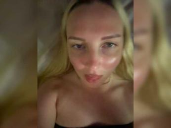 Hixan webcam model stream image