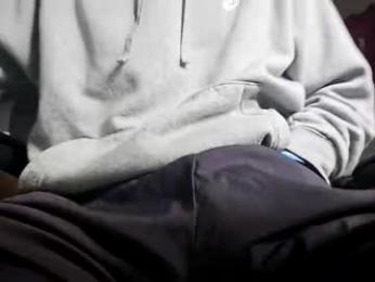 bigwhited2115 webcam model stream image