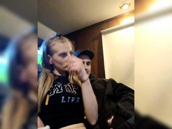 CuteCouple4u69 webcam model stream image