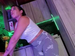 laurenhills webcam camsoda model stream image