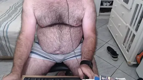 MysterBearMG webcam model stream image