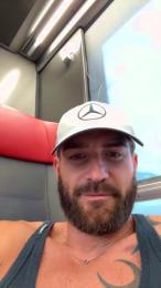 Danielhurus webcam model stream image