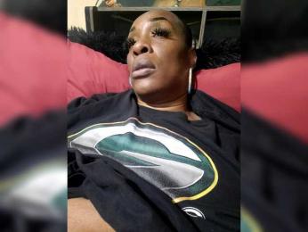 QueenAnitaDix webcam model stream image