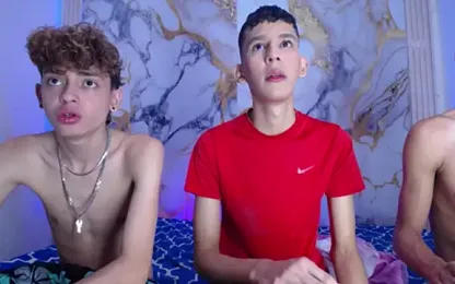 Desire_Boys1 webcam model stream image