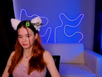 angie_foxy webcam model stream image