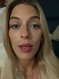 Bellalolahot webcam model stream image