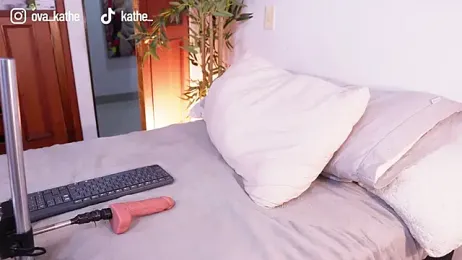 Lucy_fit webcam model stream image