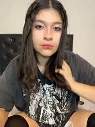 Haru_Ozk webcam model stream image