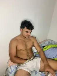 Mentriplex webcam model stream image