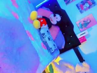 chloe-hot-xxx webcam model stream image