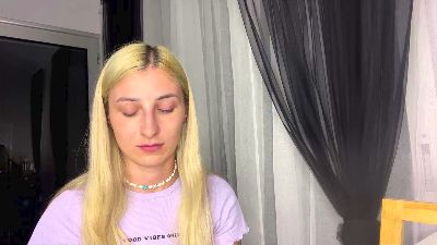 WeiBottenfield webcam model stream image