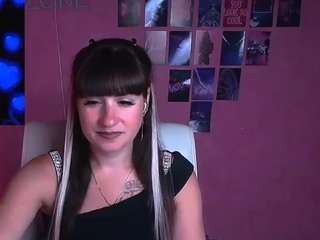 leylasweet webcam model stream image