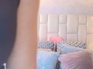 Angel Sweety webcam model stream image