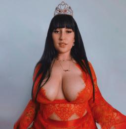 CarolaK webcam model stream image