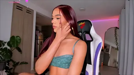 _MissViolet_ webcam model stream image