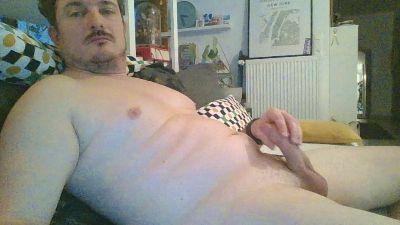 moinuxxx webcam model stream image