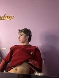 AlexanderCollman2 webcam model stream image