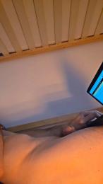 ACruoreX webcam cam4 model stream image