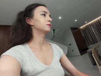 ehotlovea webcam chaturbate model stream image