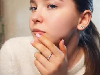 marlashonts webcam model stream image