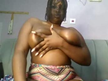 goldencurves_bunny webcam model stream image