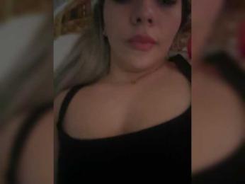 LunaBiely webcam model stream image