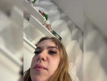 -Tiki-Riki- webcam bongacams model stream image