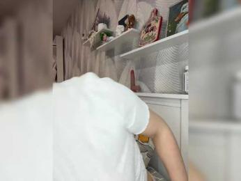 -Tiki-Riki- webcam bongacams model stream image