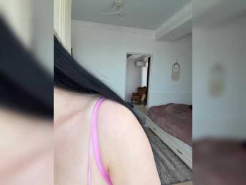 Happy_Doll webcam bongacams model stream image