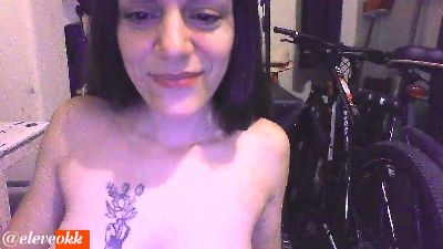 Eleveok webcam model stream image